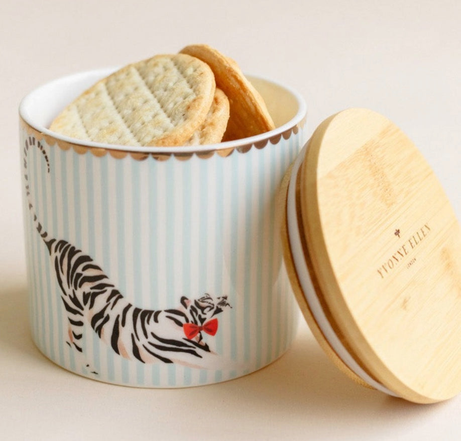 Pot hermétique Tigre en porcelaine, taille S, Yvonne Ellen