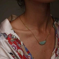 Collier acier inoxydable chaine billes pierre naturelle demi-lune Noël
