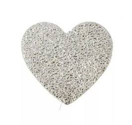 Broche en cuir irisé en forme de coeur