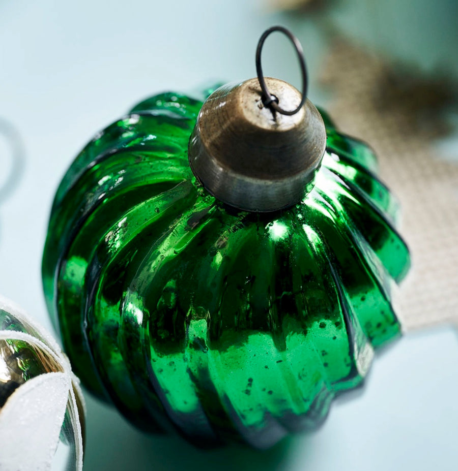 Boule de Noël verte House Doctor