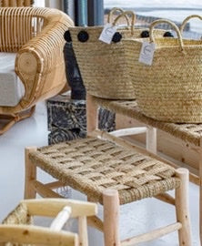 Banc marocain en bois d'eucalyptus