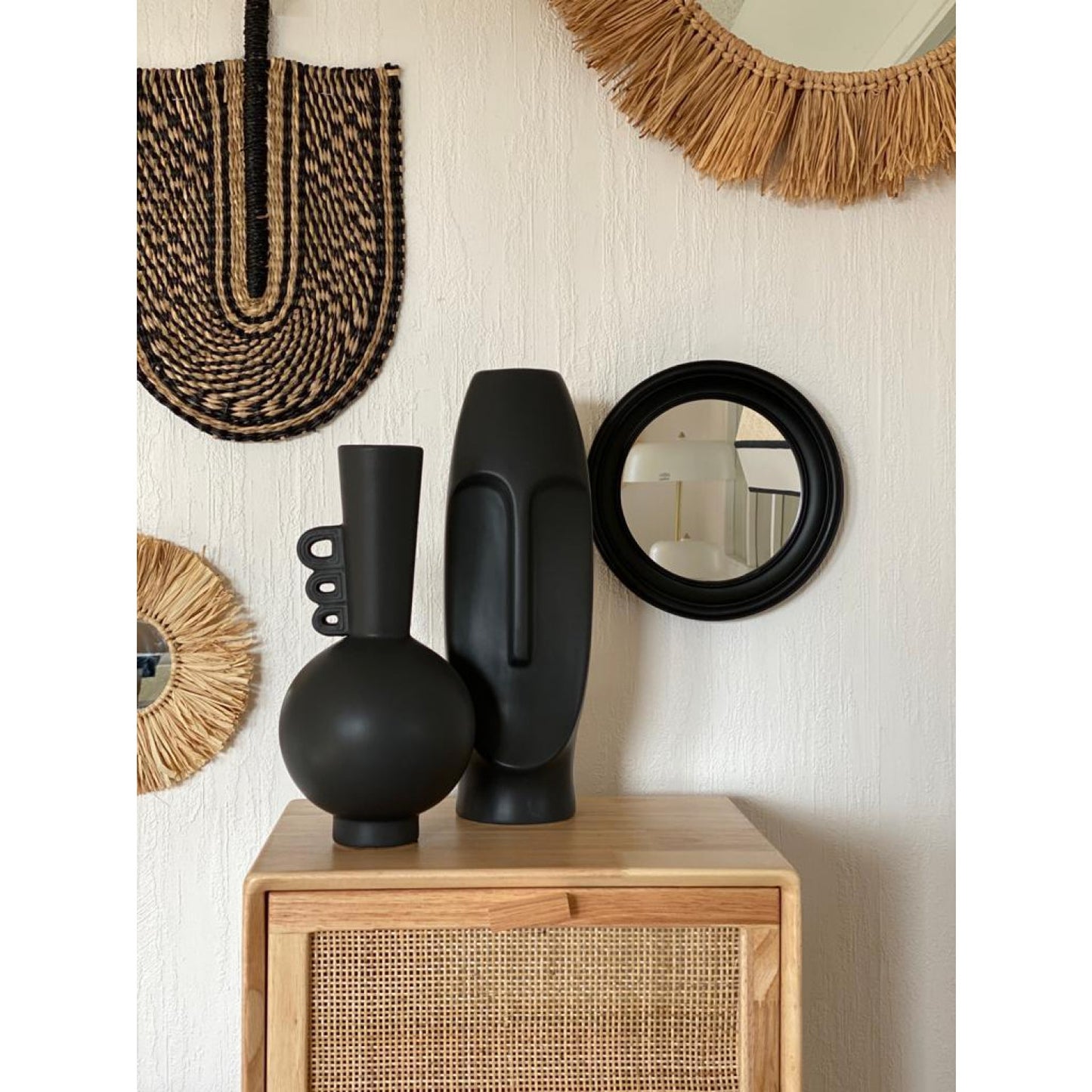 Vase noir en gré cérame