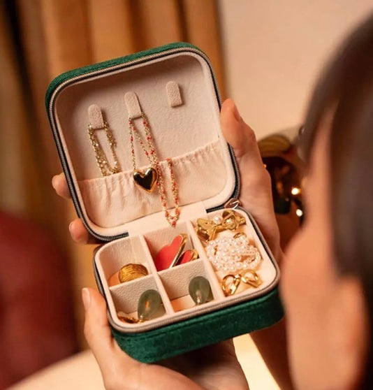 Boîte à bijoux carrée velours sans miroir